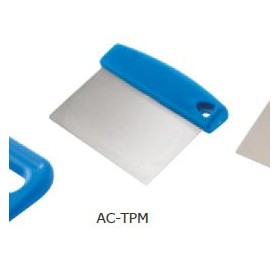 TAGLIAPASTA INOX RIGIDA CM.15X7,5